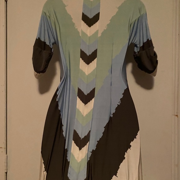 Dress BCBG - Picture 1 of 4